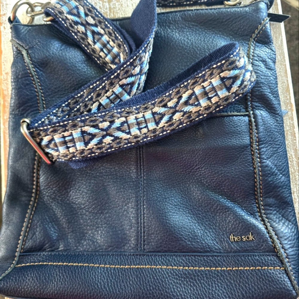 The Sak Blue Leather Crossbody  With Guitar Strap..GUC Smoke Free,Pet Friendly